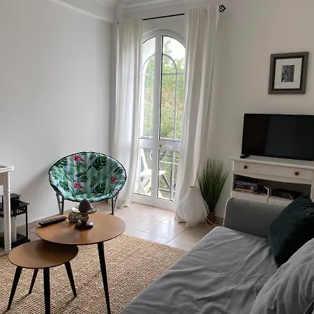 Anna's Place-tavira Garden-one Bedroom Appartamento